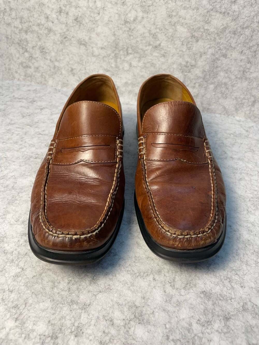 Cole Haan  Brown Leather Penny Loafers C08390 size 9 Nike  base